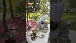 Let s Eat Cheese Pakodas | Dhadrianwale